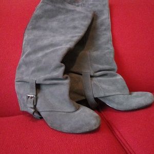 NAUGHTY MONKEY suede boots
